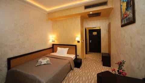 EfBet Hotel, Room