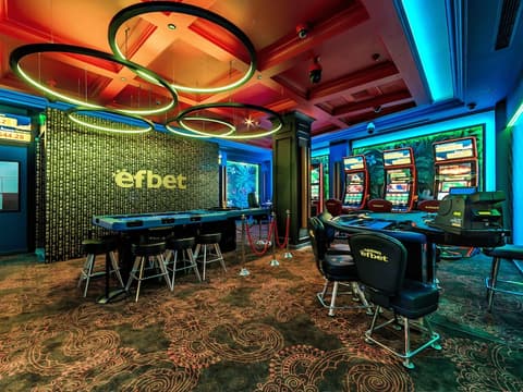 EfBet Hotel, Casino