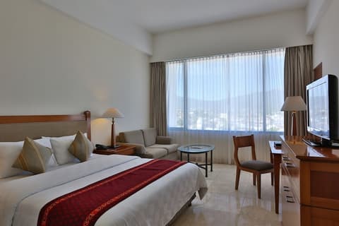 Aryaduta Manado, Room