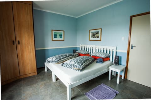 Sandcastle Apartments cc