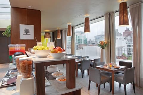 Esplendor by Wyndham Montevideo Cervantes