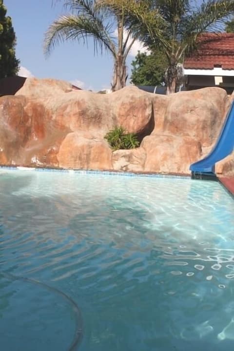 Rosenthal Guesthouse