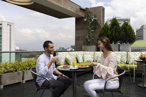 Hotel BH El Poblado, Terrace/patio