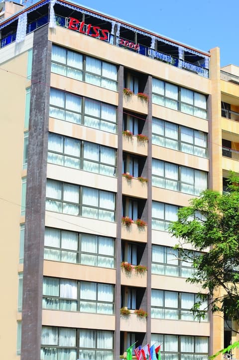 Bliss 3000 Furnished Studios