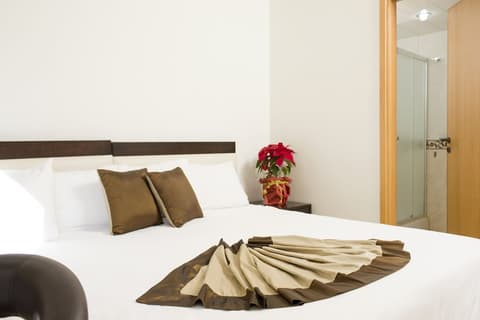 Bliss 3000 Furnished Studios