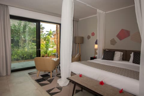 Seaclub Style Tui Blue Bahari
