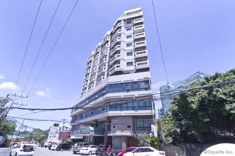 Richmond Plaza Hotel