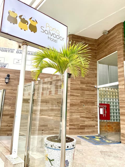 Porto Salvador Hotel