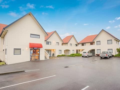 Bella Vista Motel Hokitika, Interior entrance
