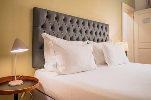 Casa do Bairro by Shiadu, Room