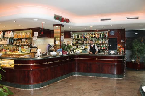 Hotel Vitti, Bar (on property)