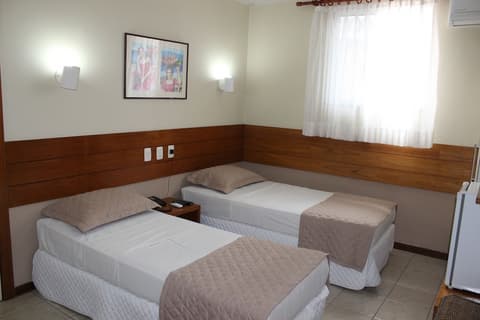 Portal da Praia, Room