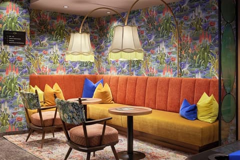 Hotel Neue Post, Lobby