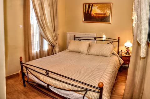 Mainades Maisonettes and Studios