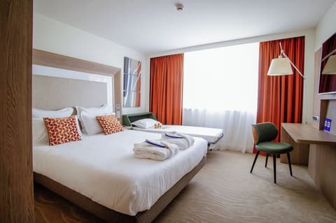Novotel Lyon Centre Confluence Bord de Saone, Room