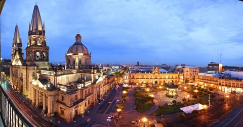 One Guadalajara Centro Histórico