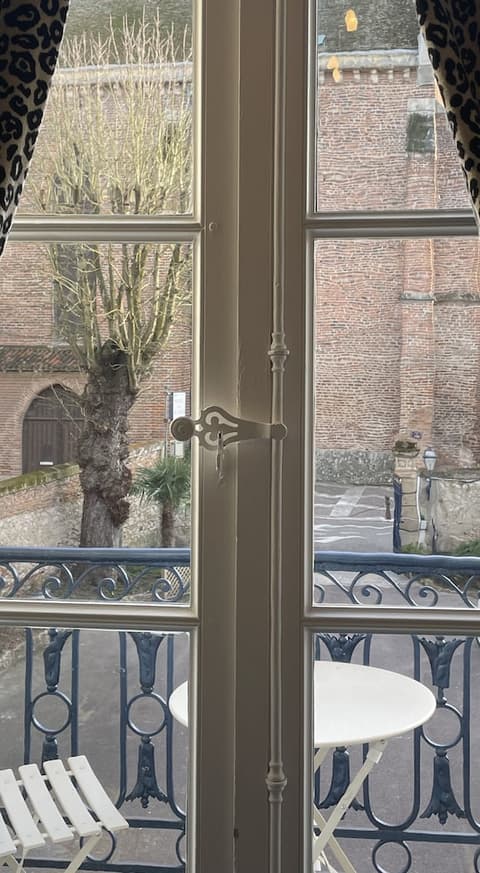 Chateau des Jacobins, Room