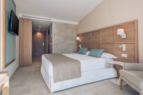 Iberostar Waves Cala Domingos -All Inclusive, Room
