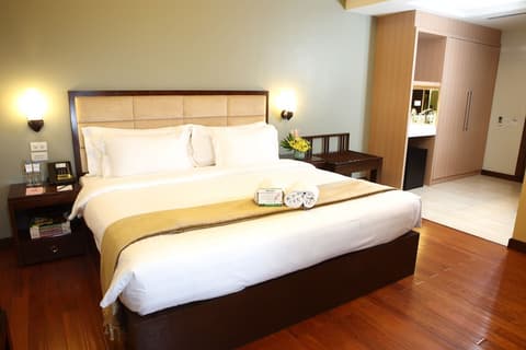 Armada Hotel, Room