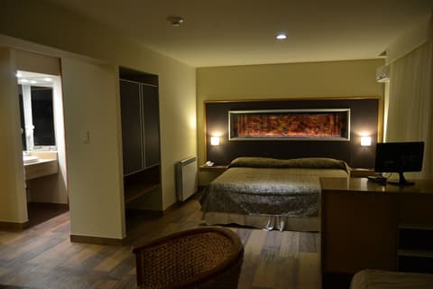 Plaza Paradiso Petit Hotel