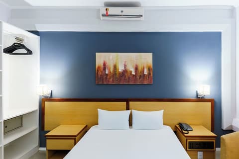 Hotel Augusta Boulevard