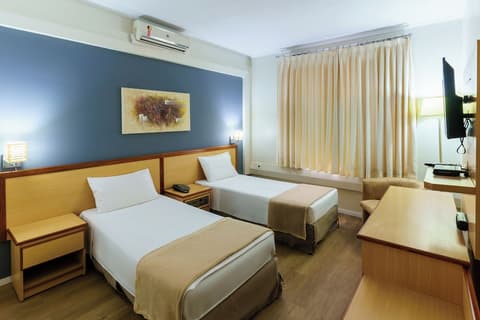 Hotel Augusta Boulevard