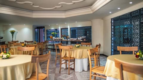 Solar Hotel Casa Laureles, Restaurant