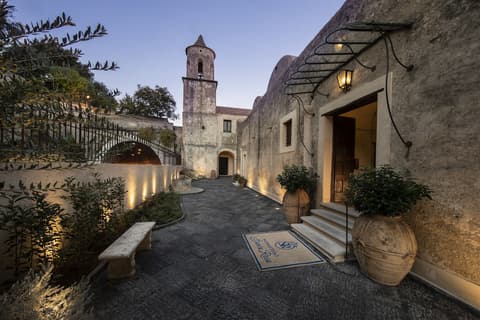 Monastero Santa Rosa Hotel & Spa