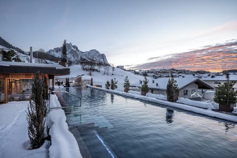 ABINEA Dolomiti Romantic Hotel & SPA