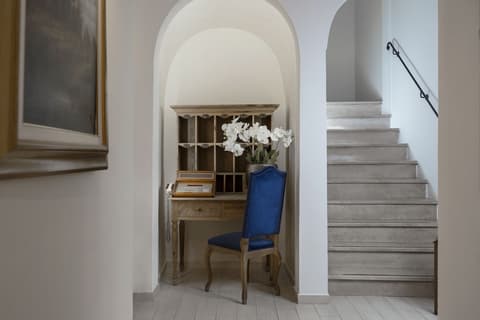 Albergo Rossini 1936 Small & Charming, Interior entrance