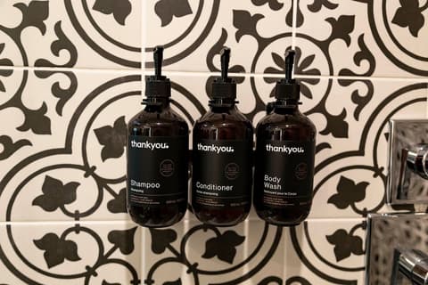 Canopy by Hilton San Antonio Riverwalk, Bathroom