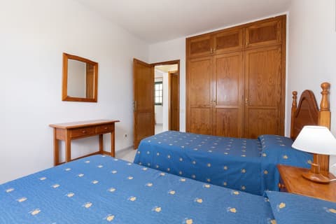 Apartamentos Aloe, Room