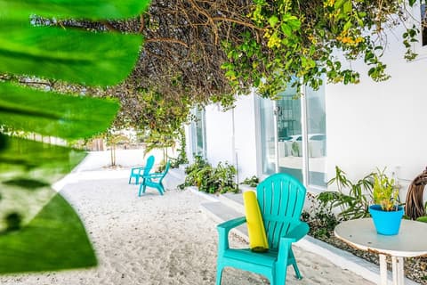 Ocean Front Property - Villa 3 Aruba with Hot Tub, Terrace/patio