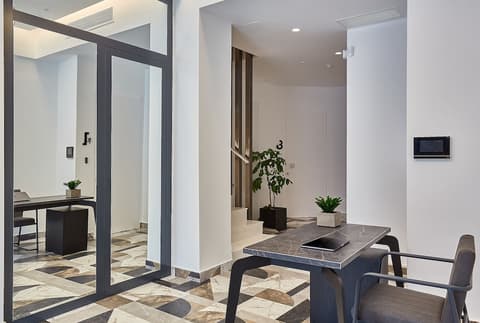 City Lion by Semavi, Reception