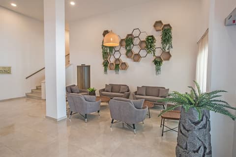 Bohemian Gardens Hotel