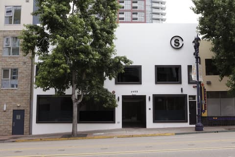 Stay Classy Hostel, Front of property