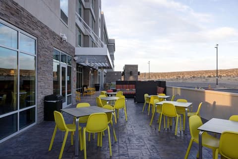 Home2 Suites by Hilton Barstow, Terrace/patio