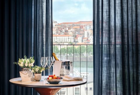 Forte de Gaia, Autograph Collection, Room