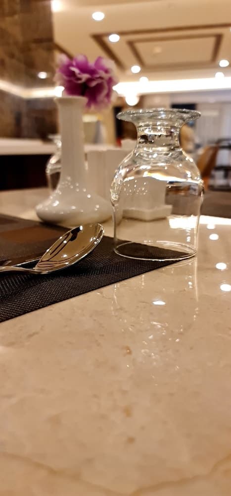 Season Star Hotel, Breakfast area