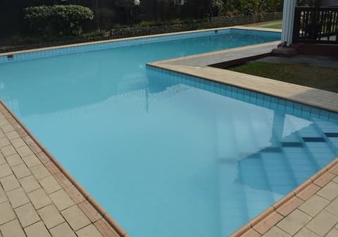 Haitel Guest Inn, Outdoor pool