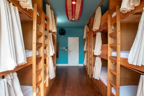 LONGBOARD PARADISE SURF CLUB