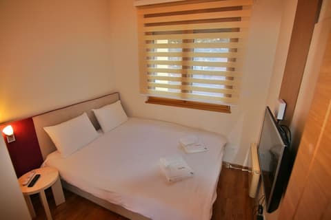 Konaciste Egoiste - Centar, Room