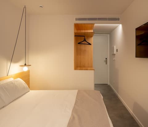 Cristina Enea Rooms, Room