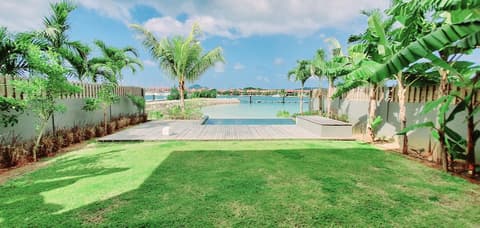 JA Enchanted Waterfront Seychelles, Garden