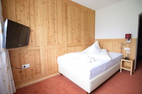 Hotel Hubertus, Room