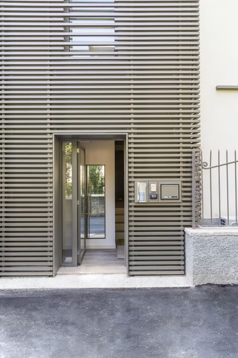 San Leonardo Suites, Front of property