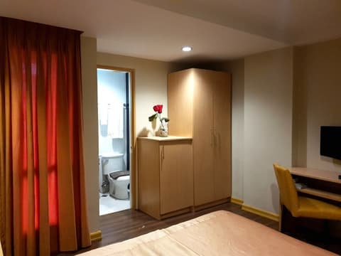 Festive Hotel Makati