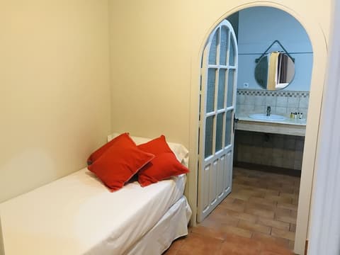 Palacio de San Fernando, Room