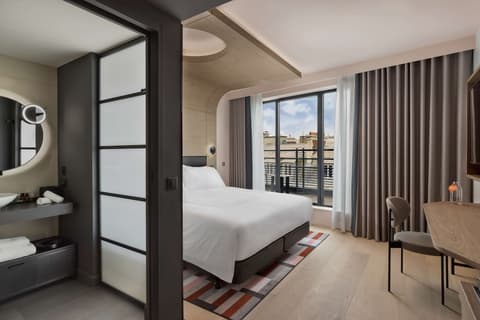 Canopy by Hilton Paris Eiffel Tower