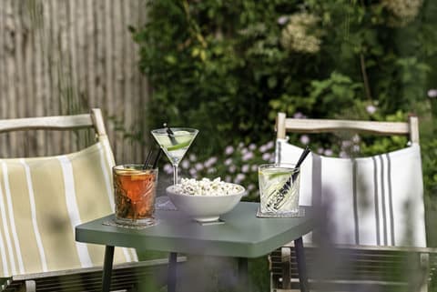 mk2 Hotel Paradiso Nation